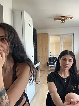 Snapshot of wwwdddccc1 chatting on March 24, 12:10 pm wwwdddccc1 online show from March 24, 12:10 pm