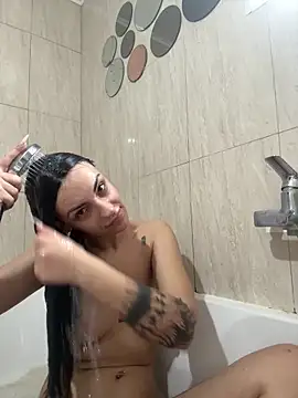 Snapshot of wwwdddccc1 chatting on March 31, 11:10 am wwwdddccc1 online show from March 31, 11:10 am