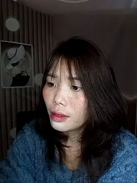 Snapshot of Fish_yellow chatting on December 3, 1:13 am Fish yellow online show from December 3, 1:13 am