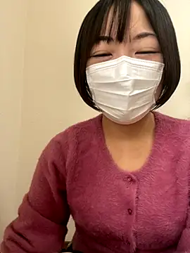 Snapshot of Yurika_oO chatting on November 5, 12:32 am Yurika oO online show from November 5, 12:32 am