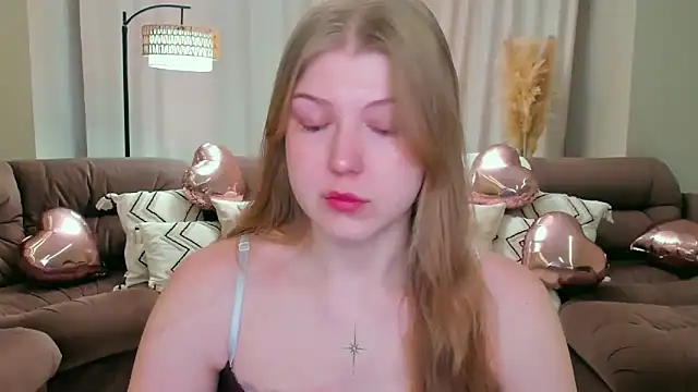 Stella Light online show from February 18, 4:19 am