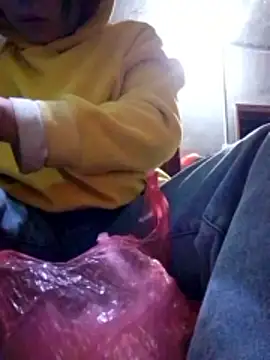 Snapshot of natri-sex chatting on November 28, 12:19 pm natri-sex online show from November 28, 12:19 pm