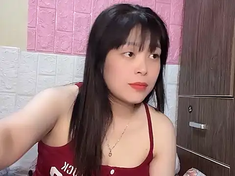 Snapshot of Butterfly_kee chatting on December 2, 1:50 pm Butterfly kee online show from December 2, 1:50 pm