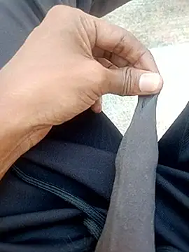 Snapshot of kumarstelugu chatting on December 14, 8:09 am kumarstelugu online show from December 14, 8:09 am