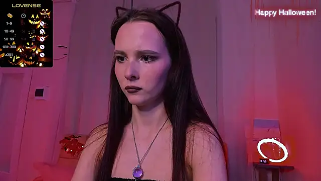 Snapshot of Megan_Devil_ chatting on October 20, 7:14 pm Megan Devil online show from October 20, 7:14 pm