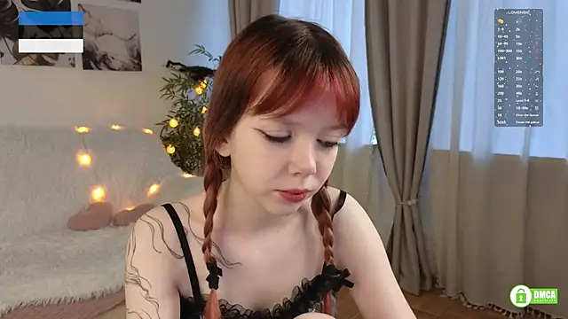 Snapshot of Rochelle_Dolly chatting on December 3, 9:40 am Rochelle Dolly online show from December 3, 9:40 am