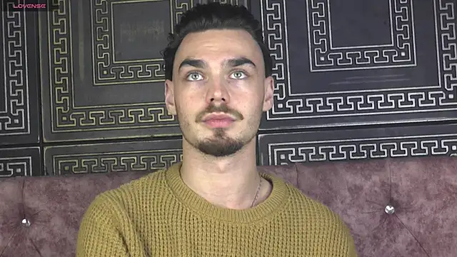 Snapshot of OceannHeart chatting on November 23, 8:14 am OceannHeart online show from November 23, 8:14 am