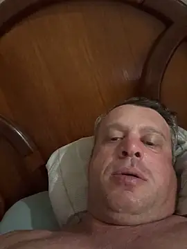 Snapshot of wellingtonmds chatting on October 27, 12:47 am wellingtonmds online show from October 27, 12:47 am