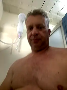 Snapshot of wellingtonmds chatting on November 19, 9:53 am wellingtonmds online show from November 19, 9:53 am