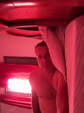 Snapshot of wellingtonmds chatting on November 30, 11:47 am wellingtonmds online show from November 30, 11:47 am