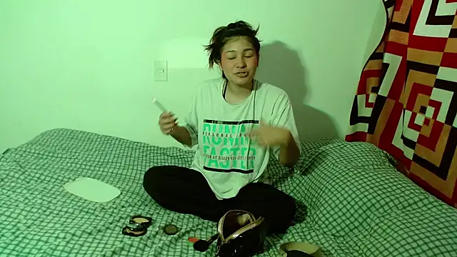 Kiram 044 online show from December 1, 2:22 pm