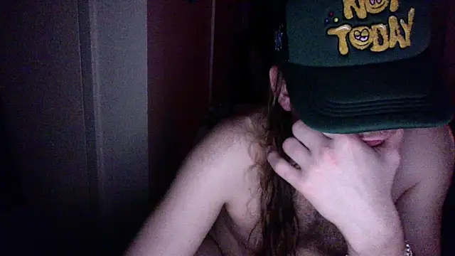 Snapshot of LSDsexslave chatting on May 11, 7:03 am LSDsexslave online show from May 11, 7:03 am