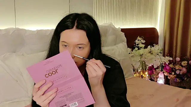 Snapshot of Felicia_Herceg chatting on January 11, 2:33 pm Felicia Herceg online show from January 11, 2:33 pm