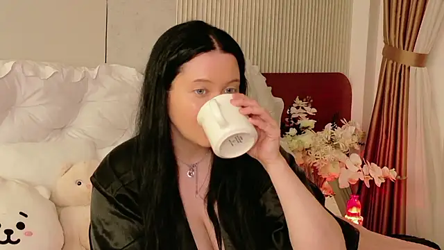 Snapshot of Felicia_Herceg chatting on January 15, 11:15 am Felicia Herceg online show from January 15, 11:15 am