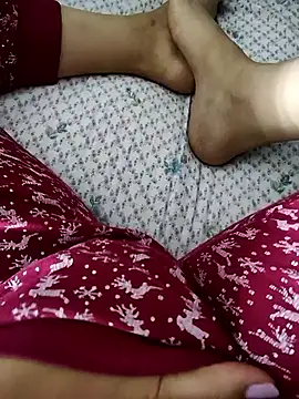 Snapshot of sexydeaChanel chatting on November 3, 10:42 pm sexydeaChanel online show from November 3, 10:42 pm