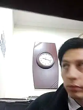 Carriata larry online show from October 24, 2:19 am