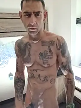 Snapshot of alphacloudGod chatting on December 14, 9:41 pm alphacloudGod online show from December 14, 9:41 pm