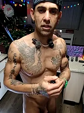 Snapshot of alphacloudGod chatting on December 17, 7:36 am alphacloudGod online show from December 17, 7:36 am