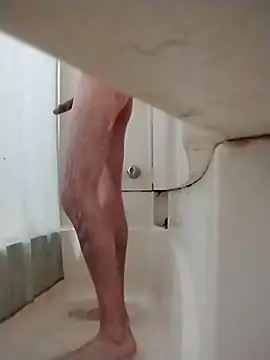 4idin0000 online show from November 11, 2:44 am