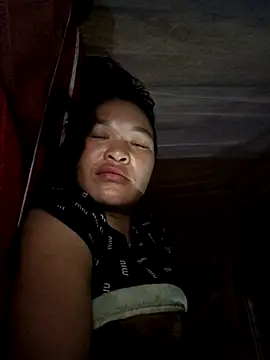 Snapshot of chipu06 chatting on October 29, 10:44 pm chipu06 online show from October 29, 10:44 pm