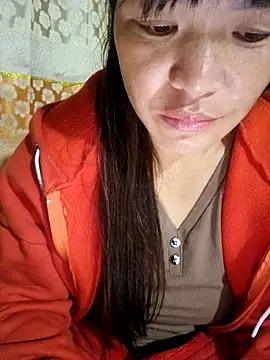 Snapshot of chipu06 chatting on October 31, 11:50 pm chipu06 online show from October 31, 11:50 pm