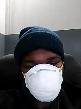 Snapshot of loVbRo1 chatting on November 1, 1:07 am loVbRo1 online show from November 1, 1:07 am