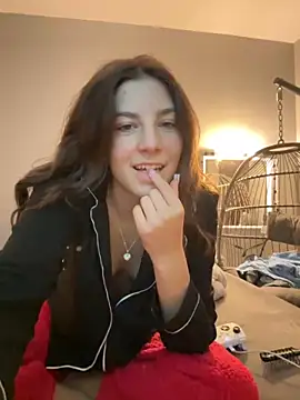 Snapshot of Brunnettebabe007 chatting on November 10, 1:37 am Brunnettebabe007 online show from November 10, 1:37 am