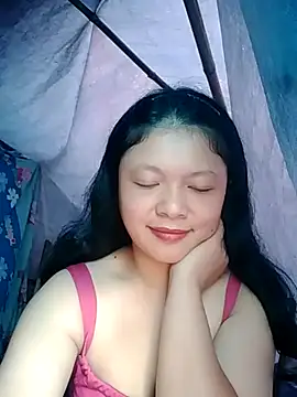 Snapshot of lisa-bae00 chatting on October 30, 11:49 pm lisa-bae00 online show from October 30, 11:49 pm