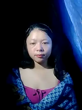 Snapshot of lisa-bae00 chatting on November 2, 10:23 pm lisa-bae00 online show from November 2, 10:23 pm