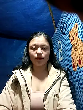 Snapshot of lisa-bae00 chatting on November 20, 10:15 am lisa-bae00 online show from November 20, 10:15 am