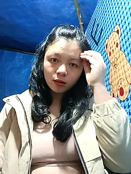 Snapshot of lisa-bae00 chatting on November 21, 11:53 am lisa-bae00 online show from November 21, 11:53 am