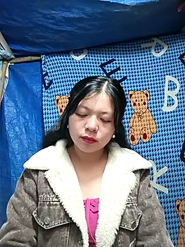 Snapshot of lisa-bae00 chatting on November 29, 10:13 pm lisa-bae00 online show from November 29, 10:13 pm