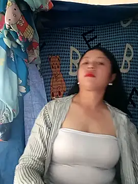 lisa-bae00 online show from February 15, 8:46 am