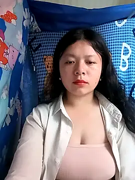 lisa-bae00 online show from February 22, 12:12 am