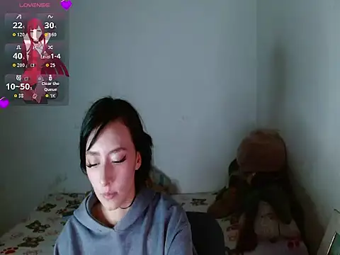 fresita streamer online show from October 29, 5:10 am