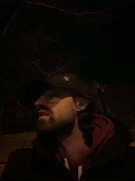 Snapshot of Paapii1098 chatting on December 14, 9:08 pm Paapii1098 online show from December 14, 9:08 pm