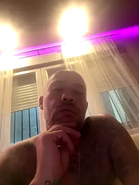 gitanoMad online show from November 23, 11:48 pm