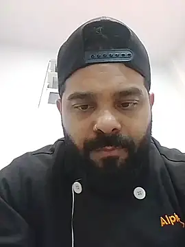 Snapshot of Sfdocom chatting on December 15, 1:21 am Sfdocom online show from December 15, 1:21 am