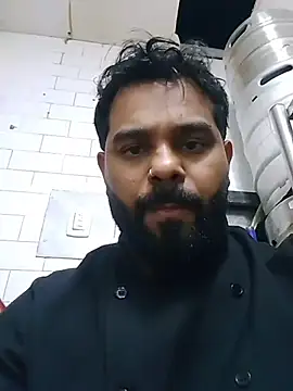 Snapshot of Sfdocom chatting on December 15, 10:25 pm Sfdocom online show from December 15, 10:25 pm