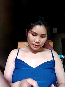 Bear bear0 online show from April 13, 1:22 am