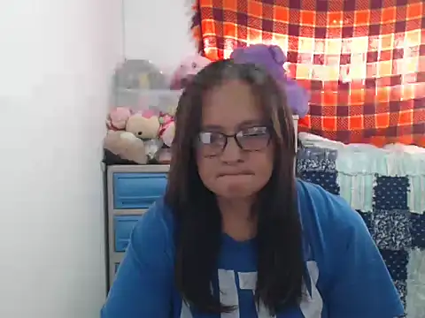 Kinkybela2025 online show from November 15, 11:10 pm