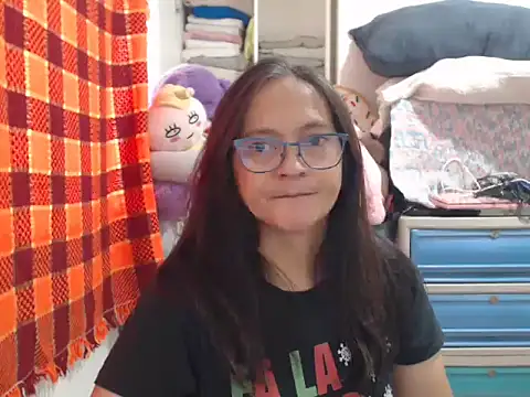 Kinkybela2025 online show from November 23, 11:26 pm