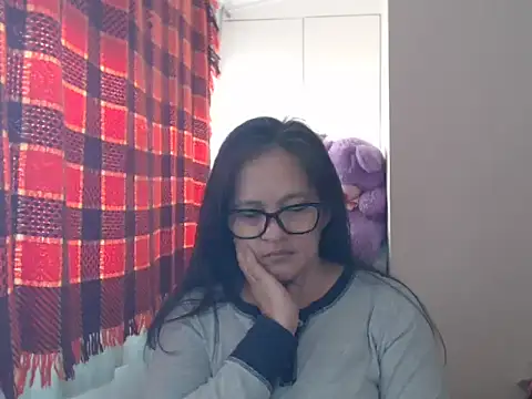 Kinkybela2025 online show from March 31, 11:05 pm