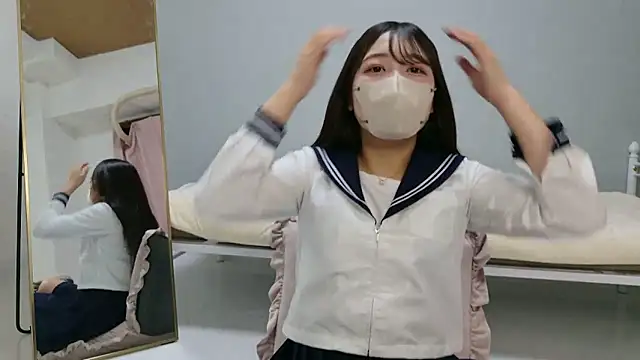 yui chan00 online show from February 9, 11:47 am