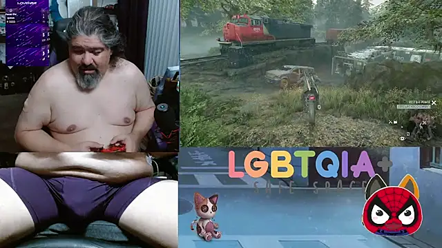 Snapshot of geekycastillo chatting on October 31, 5:08 am geekycastillo online show from October 31, 5:08 am