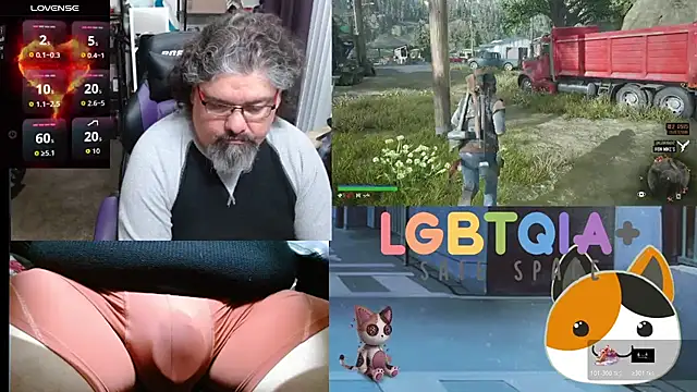 Snapshot of geekycastillo chatting on November 5, 8:42 pm geekycastillo online show from November 5, 8:42 pm