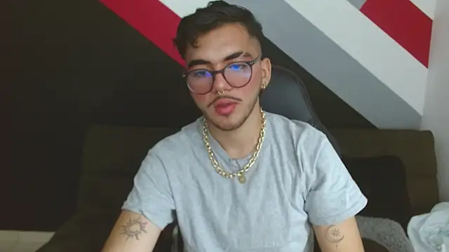 Zac Golden online show from November 24, 11:37 pm