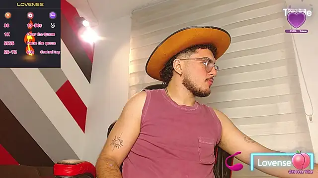 Snapshot of Zac_Golden chatting on March 22, 1:58 pm Zac Golden online show from March 22, 1:58 pm