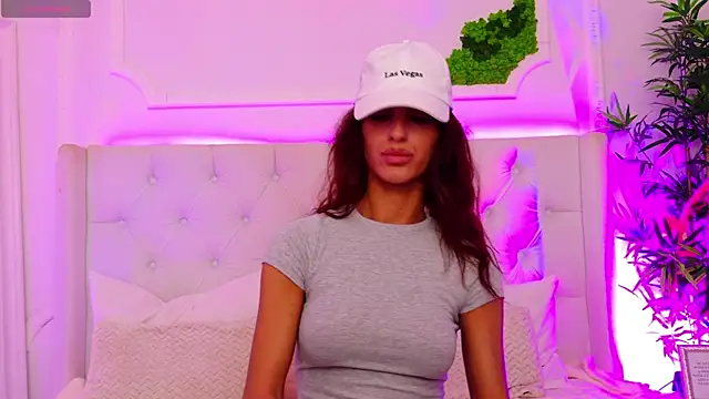 ElisaCharm online show from June 11, 3:48 am