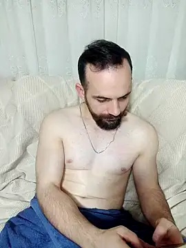 Snapshot of lazzzz09 chatting on November 11, 7:25 pm lazzzz09 online show from November 11, 7:25 pm